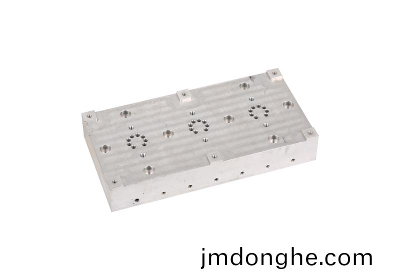 鋁外(wai)殼CNC加(jia)工廠(chǎng)(chang)傢(jia)